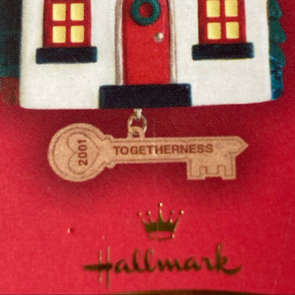 2001 Hallmark Keepsake Ornaments - Picture 5 of 10